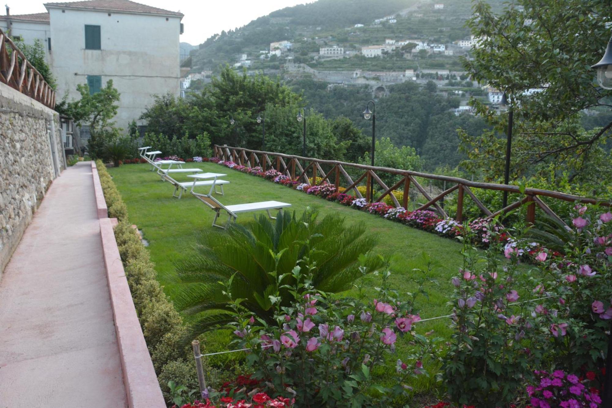 La Margherita Fiorita Ravello Buitenkant foto
